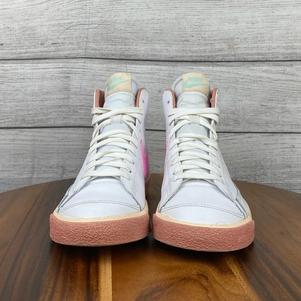 Nike Blazer Mid 77 White Pink Spell Sneakers DZ2900-100 Women’s Shoe Size 8